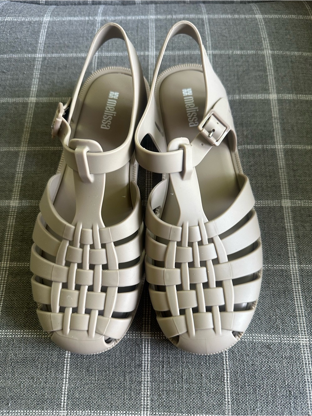 MELISSA Possession Scented Jelly shoes Women’s Size 8 Beige - Picture 3 of 13